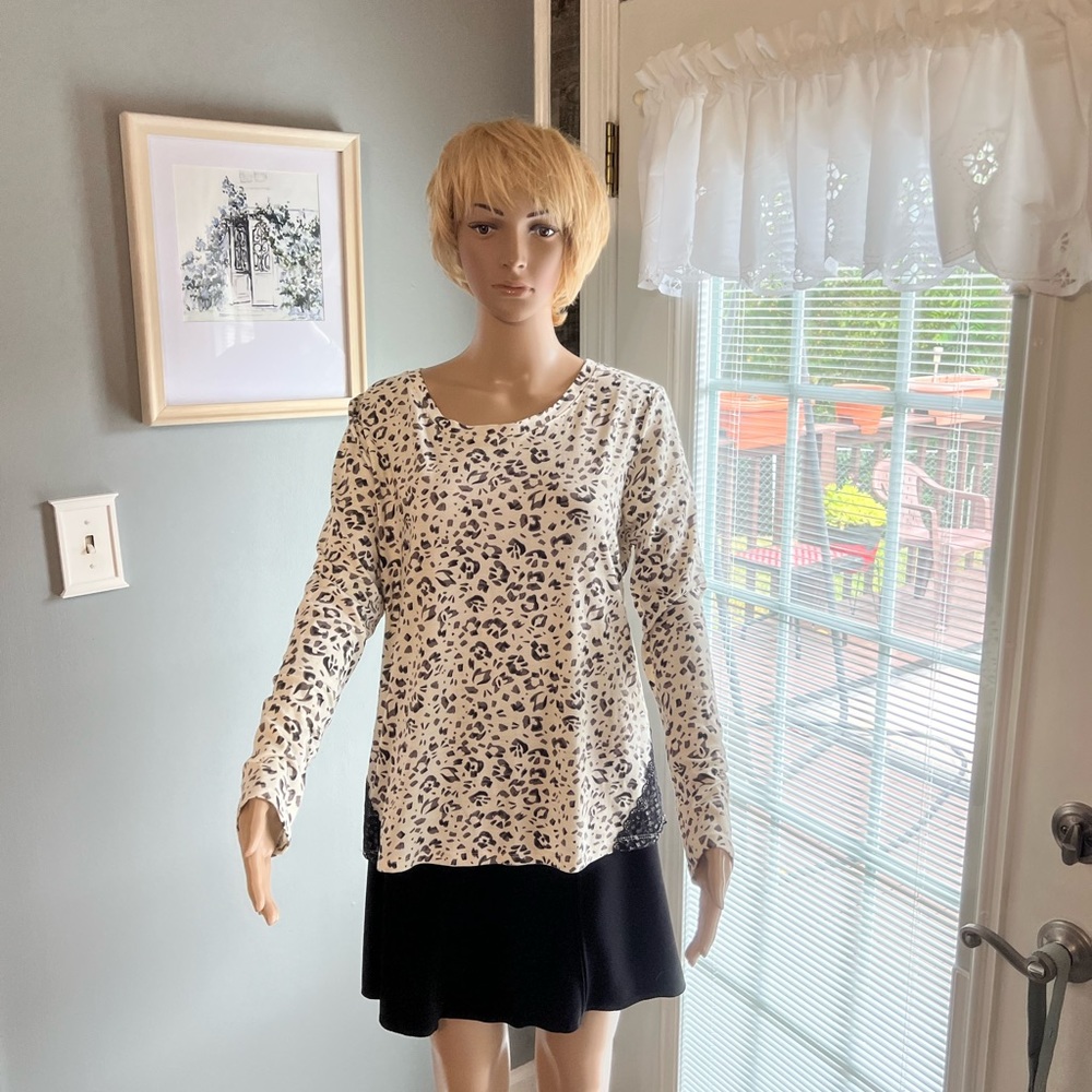 Tart‎ Intimates Shirt SZ LG
